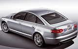 Audi A6 S-line. Modelo 2009. Imagen. Berlina. Trasera-lateral-cenital. Est�tica. Coche gris.