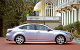 Mazda6. Modelo 2008. 5 puertas. Imagen. Lateral. Coche parado. Color Galaxy Gray.