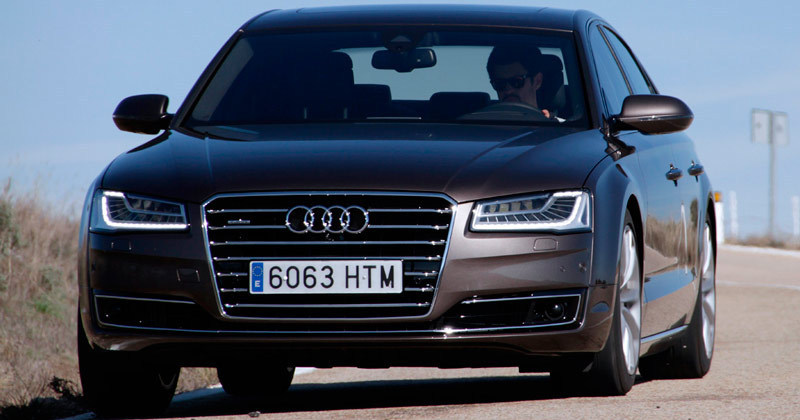 Foto de - audi a8 2014