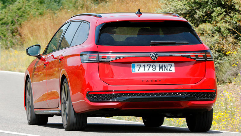 Foto de - volkswagen passat 2024