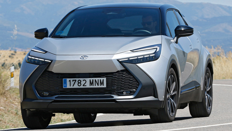 Foto de - toyota c-hr 2024