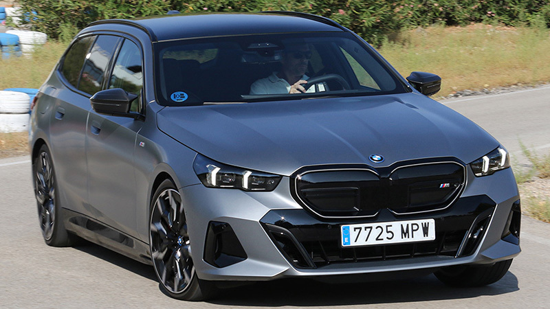 Foto de - bmw i5 2024