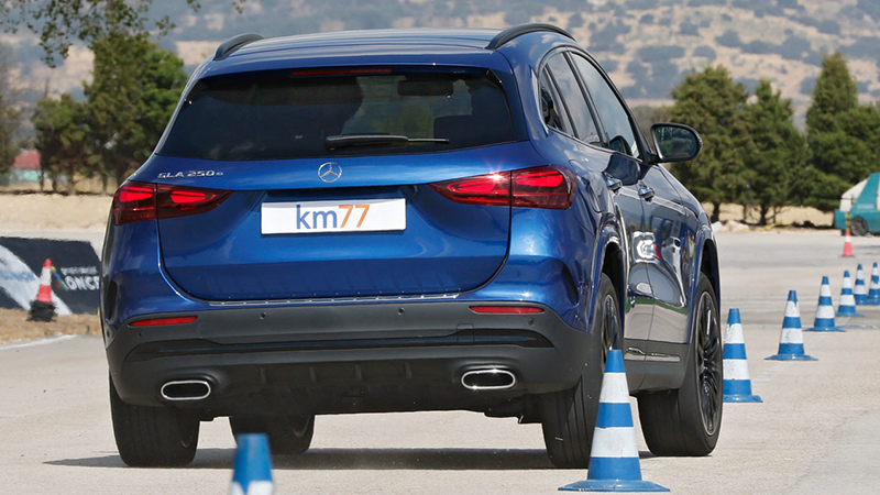 Foto de - mercedes gla 2023