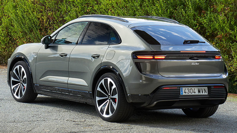 Foto de - porsche macan 2024