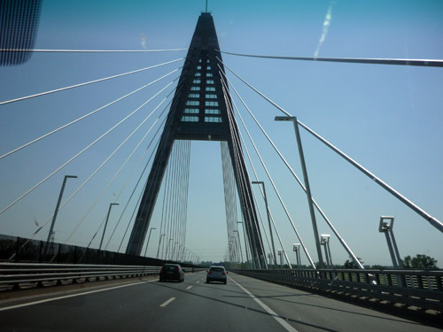 Puente en carretera