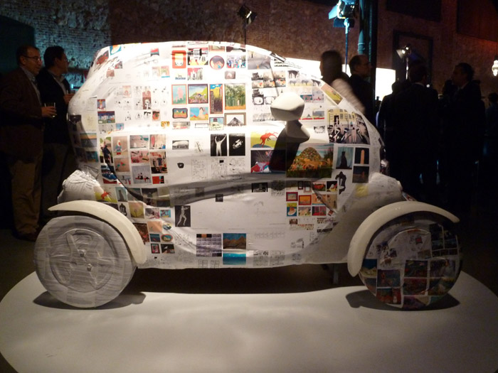 Renault Twizy. Exposición. Matadero de Madrid. Javier Lozano. Autopromocion