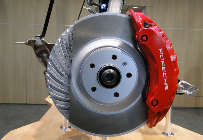 Frenos de disco de acero del Porsche Macan Turbo