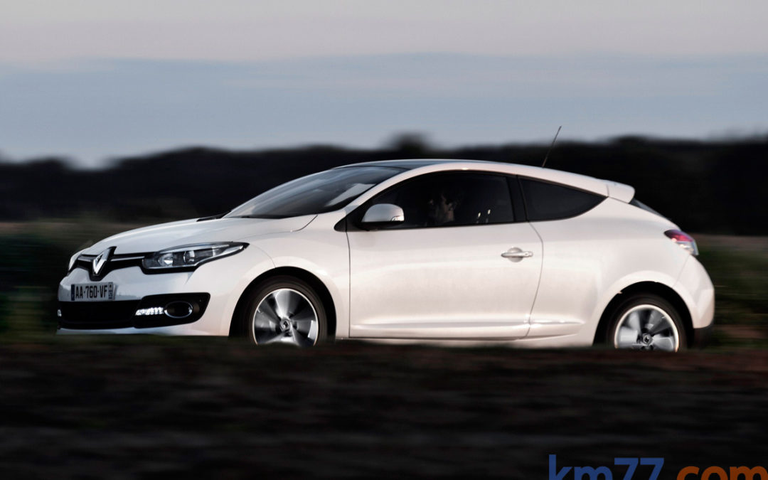 Ligeros cambios en la gama Renault Mégane Coupé